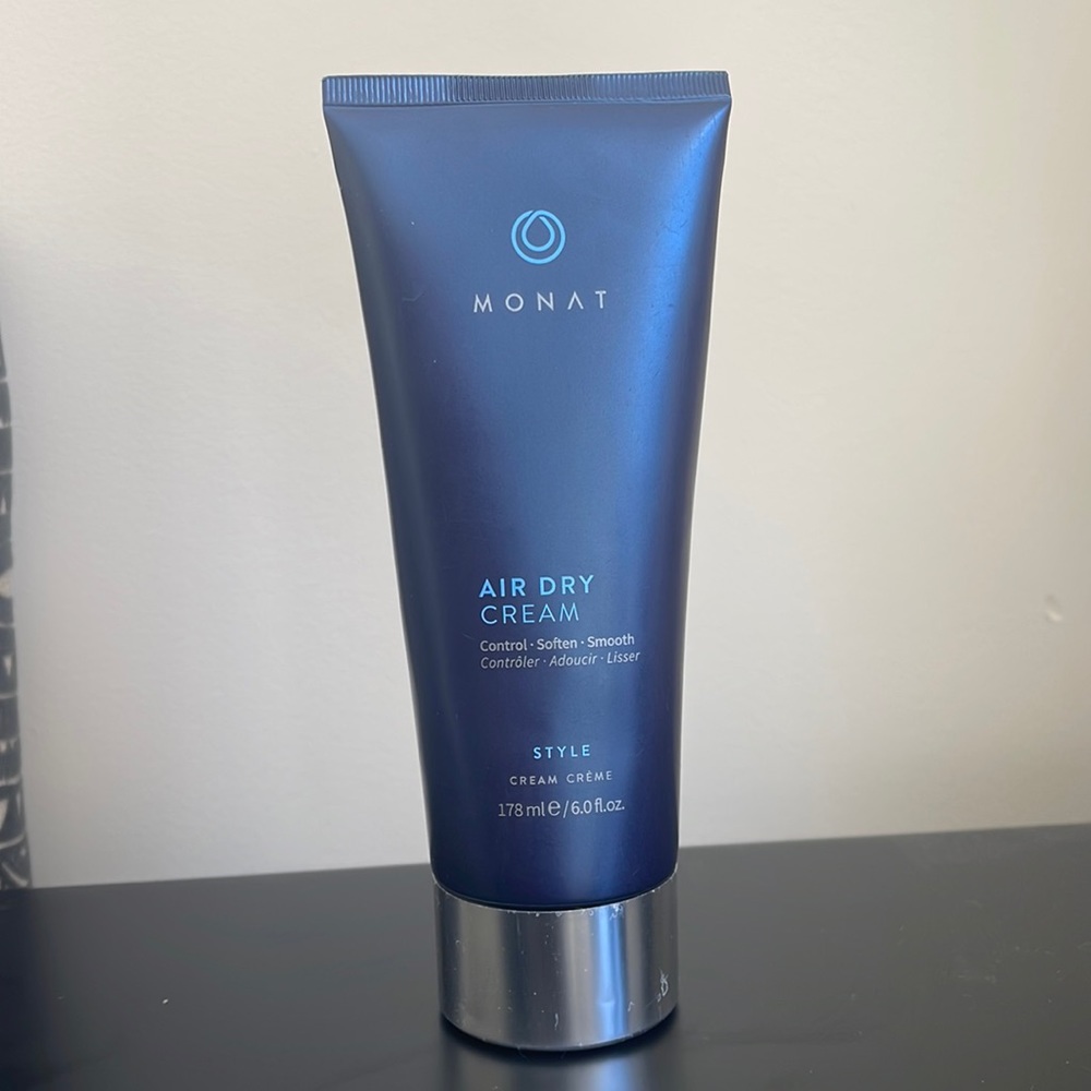 Monat: Air Dry Cream(Slightly Used)